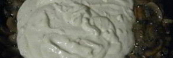 грибы в мультиварке в сметане