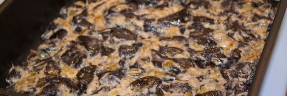 грибы в сметане в духовке запеченные с сыром