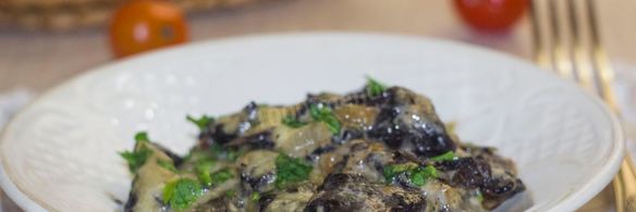 грибы в сметане в духовке запеченные с сыром