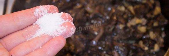 грибы в сметане в духовке запеченные с сыром