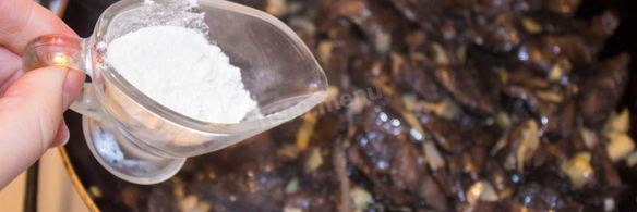 грибы в сметане в духовке запеченные с сыром