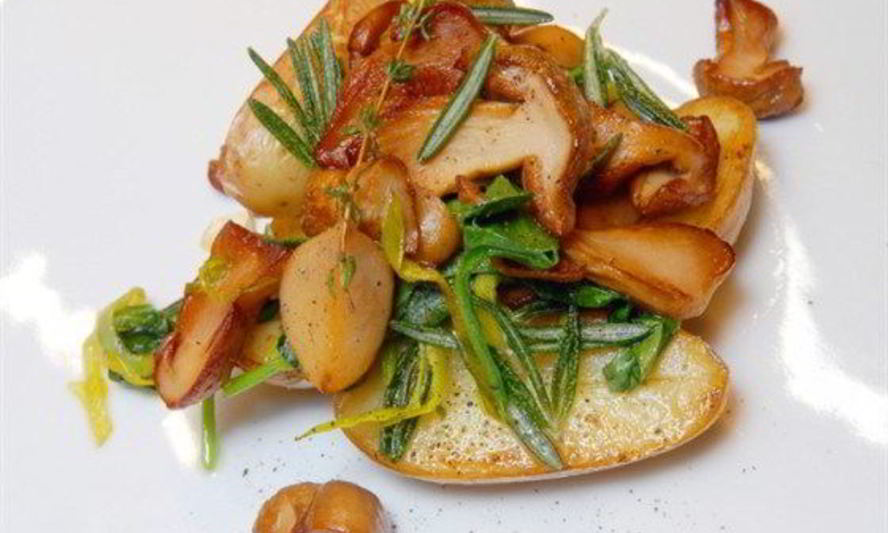 Рецепт лесных грибов в сливочном масле, шерри и лимоне