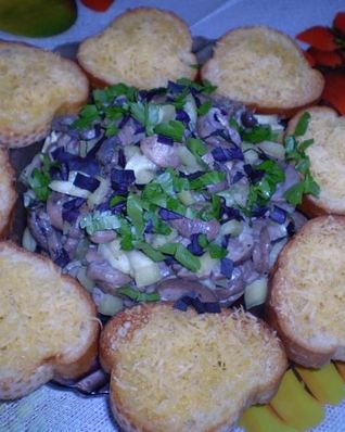 Шампиньоны по-итальянски