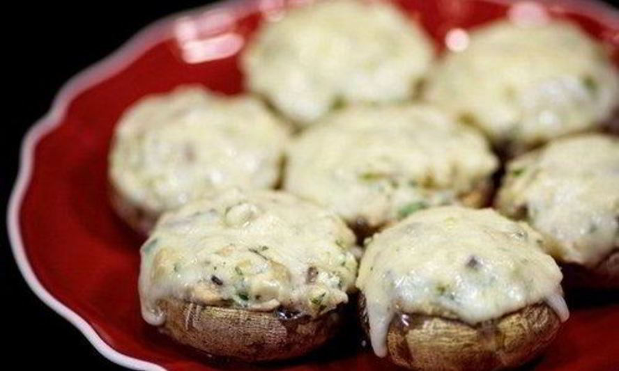 Рецепт шампиньонов с курицей и сыром фета