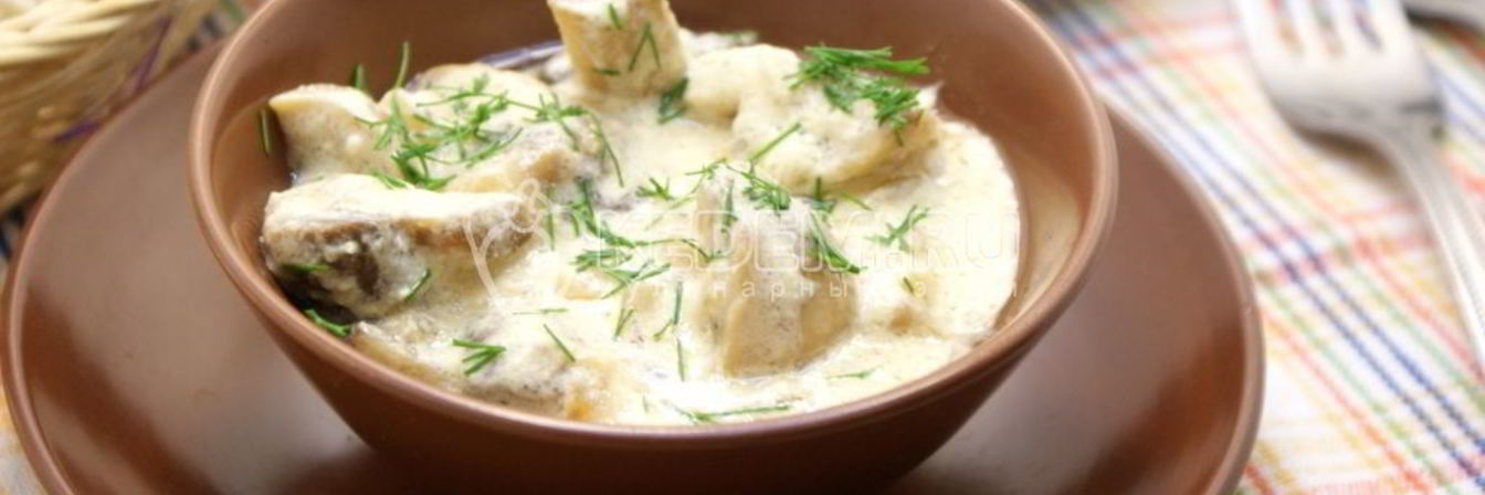 Шампиньоны со сметаной