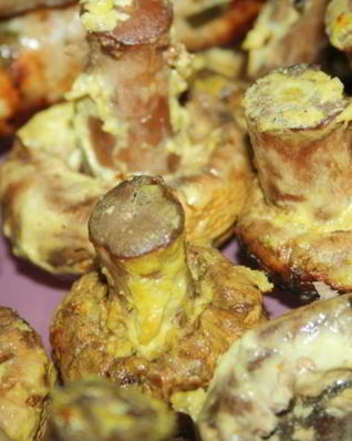 Шампиньоны в сметане с карри