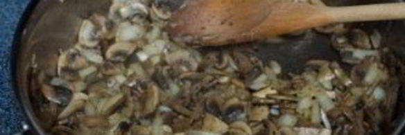 шампиньоны в вине