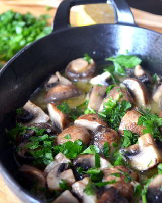 Шампиньоны, запеченные в духовке