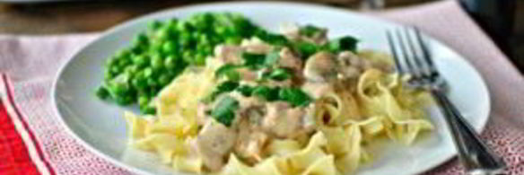 жареные грибы со сметаной