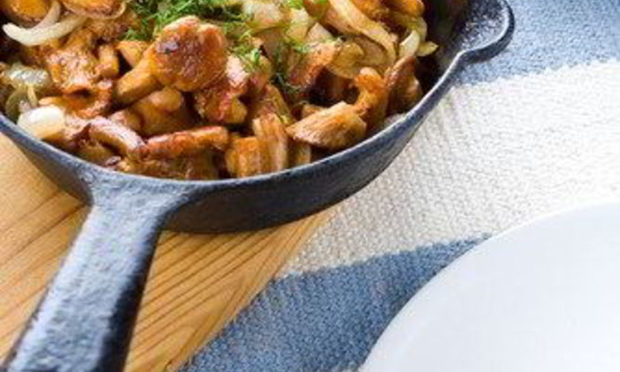 Рецепт жареных грибов в сливочном масле с шалотом