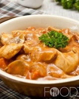 Гуляш из курицы