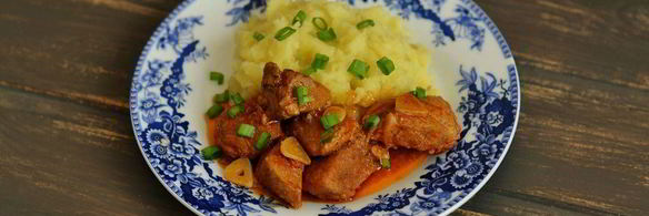 гуляш из свинины