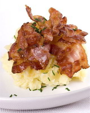 Картофельное пюре с беконом и укропом