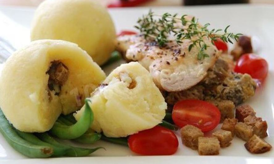 Рецепт картофельных клецек со свининой