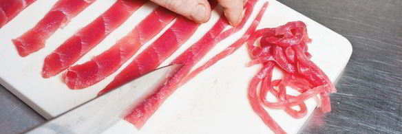 холодная лапша с тунцом