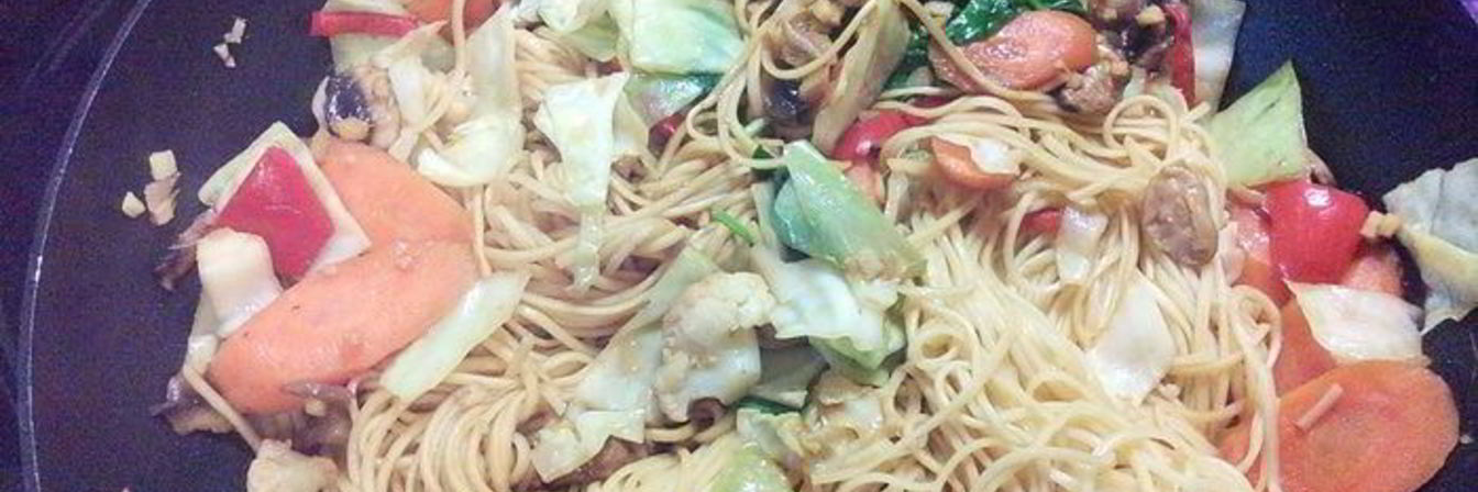 Китайская лапша с овощами