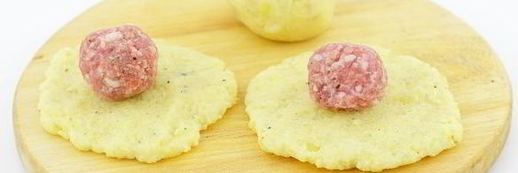 клецки картофельные с мясом