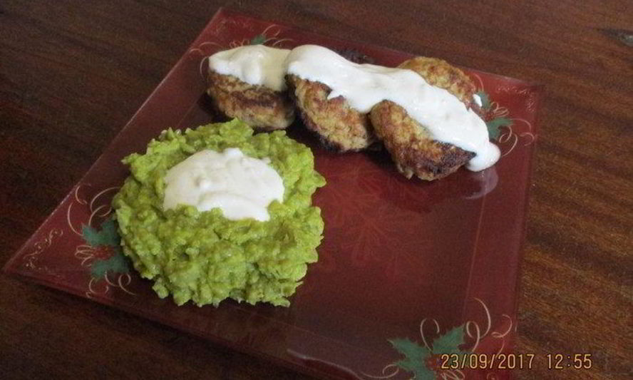 Рецепт горохового пюре с котлетами