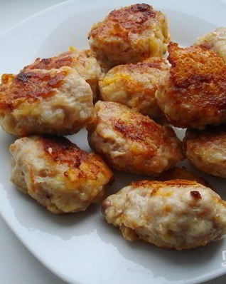 Котлеты из куриной грудки в мультиварке