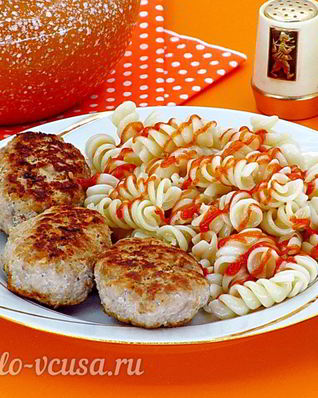 Котлеты из свинины с орехами