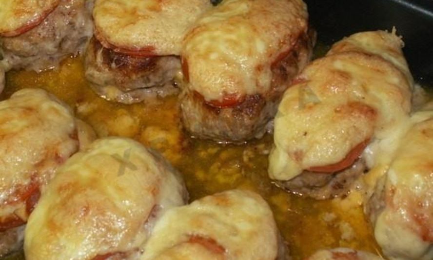 Рецепт котлет под шубой запеченные помидоры с фаршем в духовке