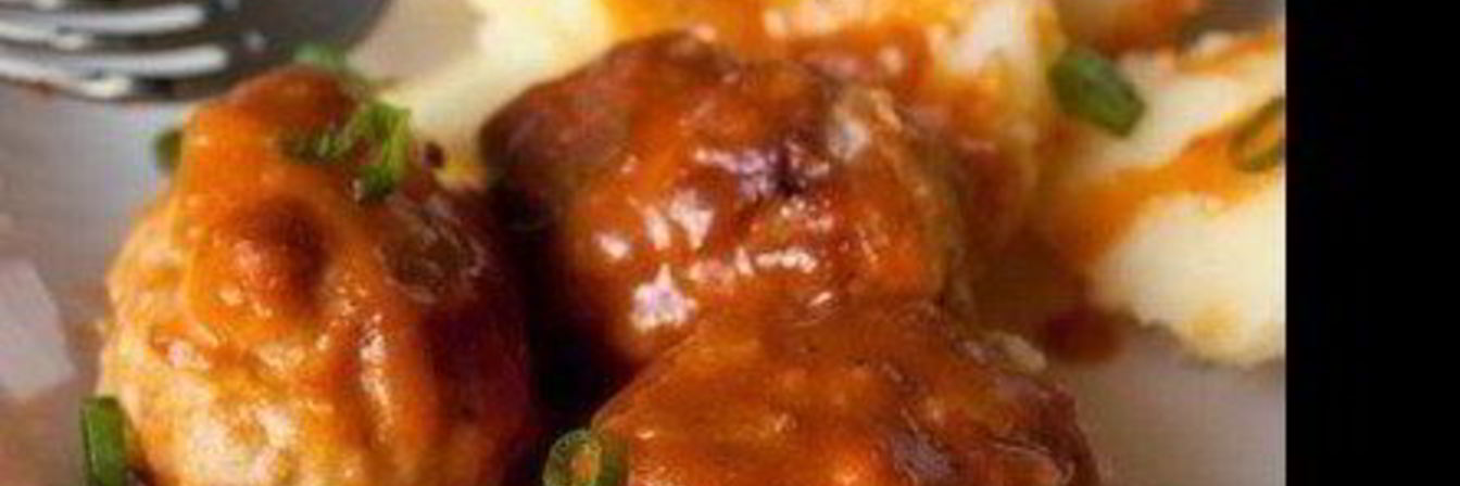 Котлеты с подливой