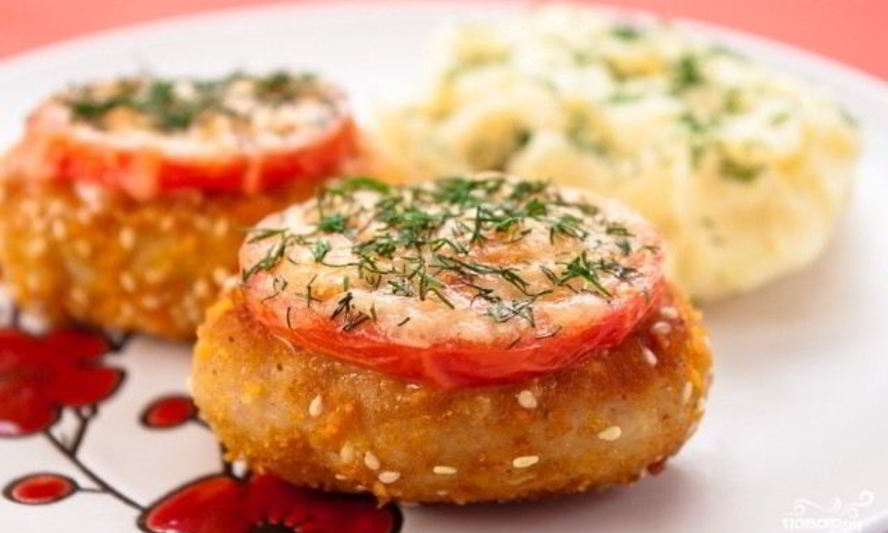 Рецепт котлет с сыром и помидорами