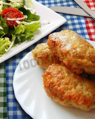 Котлеты тушеные куриные