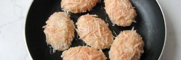 котлеты в картофельной стружке