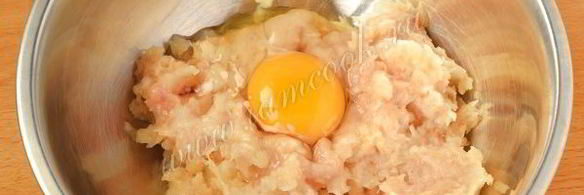 куриные котлеты в картофельных корзиночках