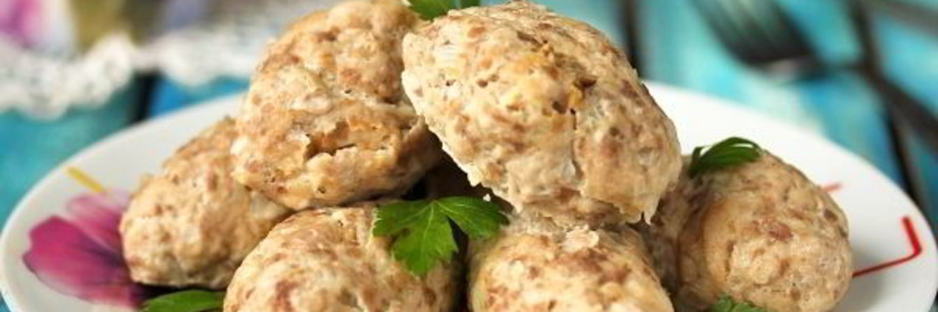 Куриные котлеты в пароварке