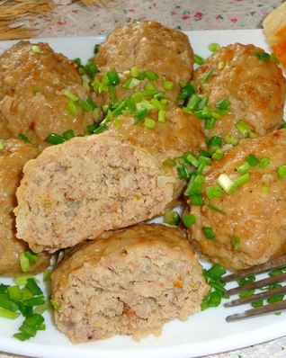 Паровые котлеты в мультиварке