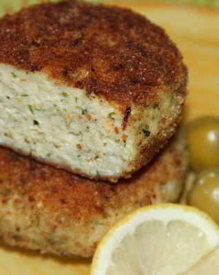 Рыбные котлеты с кабачком