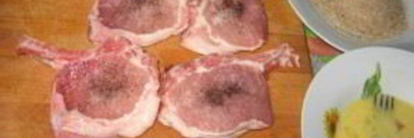 свиная котлета на косточке