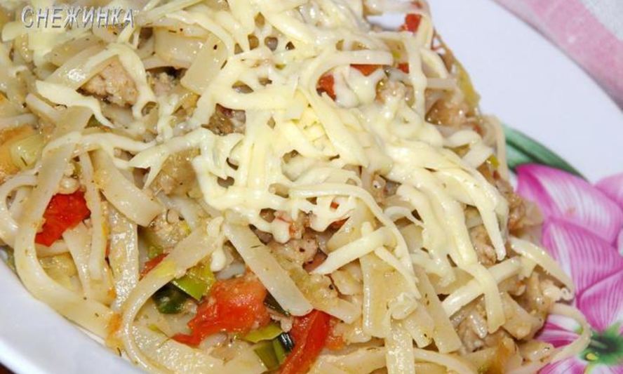 Рецепт лапши с мясным соусом по-домашнему