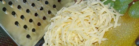 лапша с мясным соусом по-домашнему