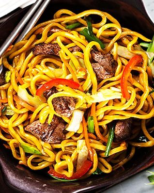 Лапша вок со свининой и овощами