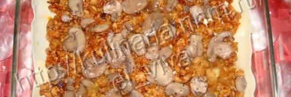 лазанья с курицей и грибами