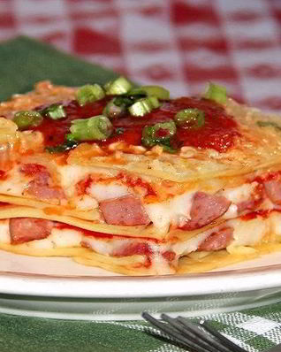 Лазанья с сосиской