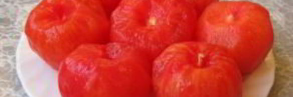 каннеллони с беконом под томатным соусом