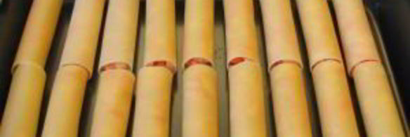 каннеллони с беконом под томатным соусом