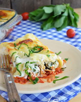 Каннеллони с рикоттой и черемшой