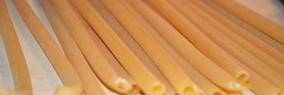 макароны по-флотски рулетом