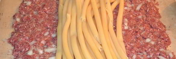 макароны по-флотски рулетом