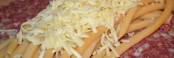 макароны по-флотски рулетом