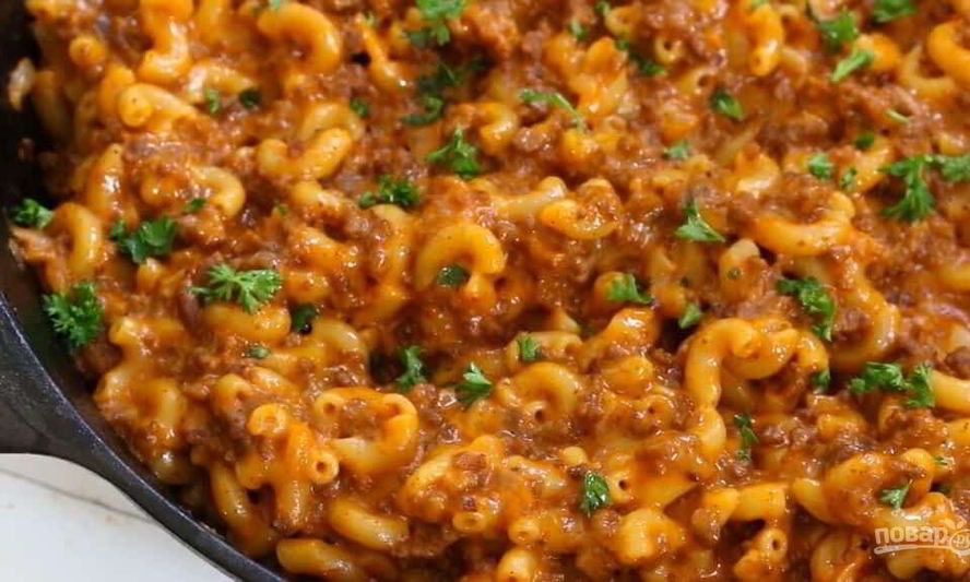 Рецепт макарон с фаршем и сыром в соусе