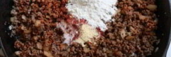 макароны с фаршем и сыром в соусе