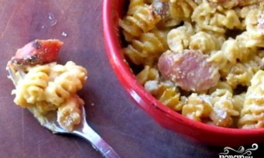 Рецепт макарон с сосиской и яйцом