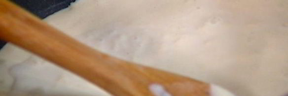 макароны с зеленым соусом и сыром