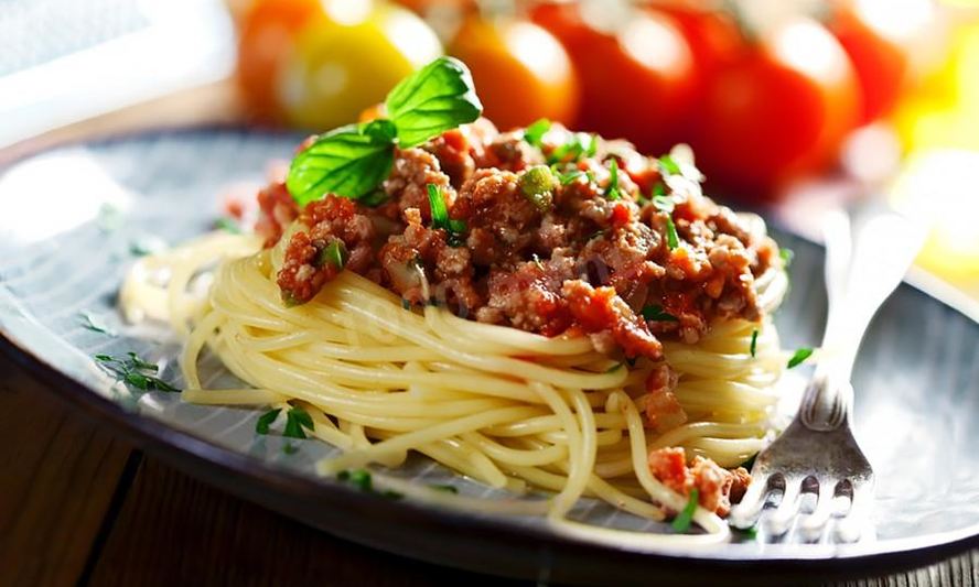 Рецепт пасты болоньезе с томатного пастого